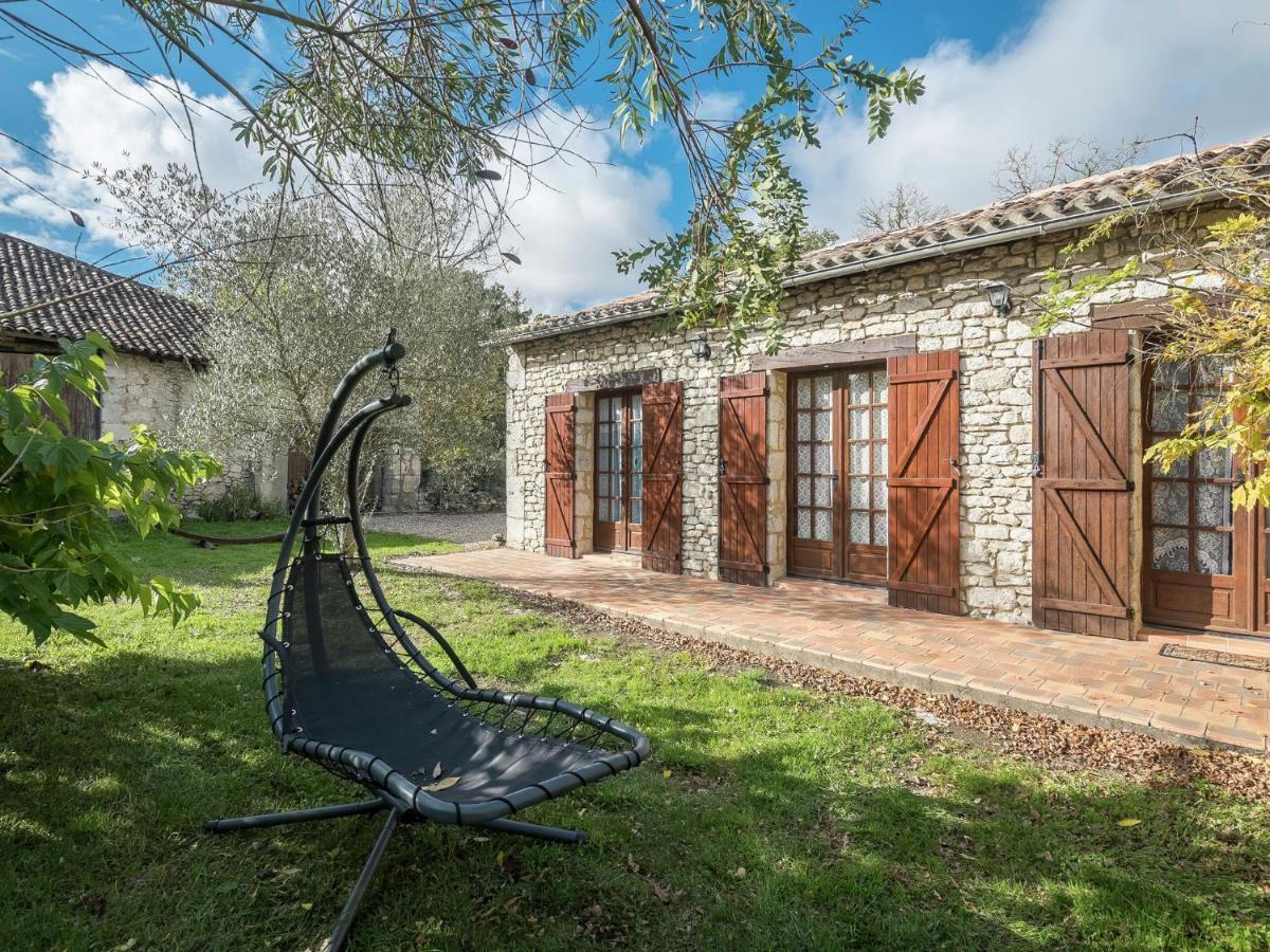 Charming Holiday Home With Pool Monbazillac Eksteriør billede